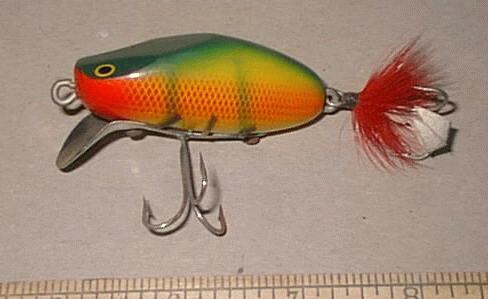 Chubby Lucky Tail Wobbler